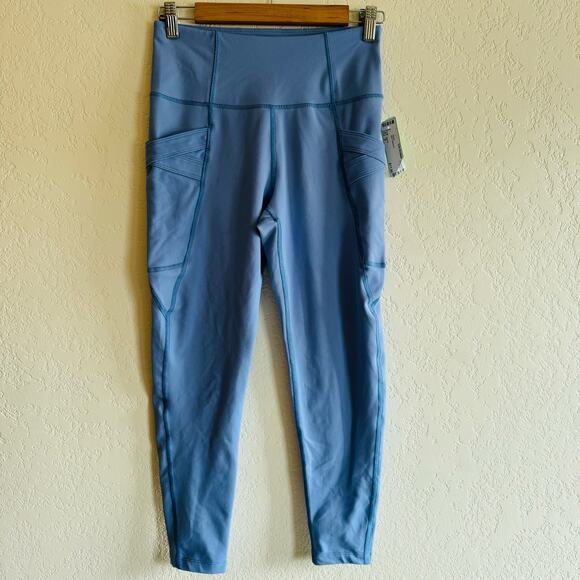Apana Pants - Apana | baby blue Capri leggings